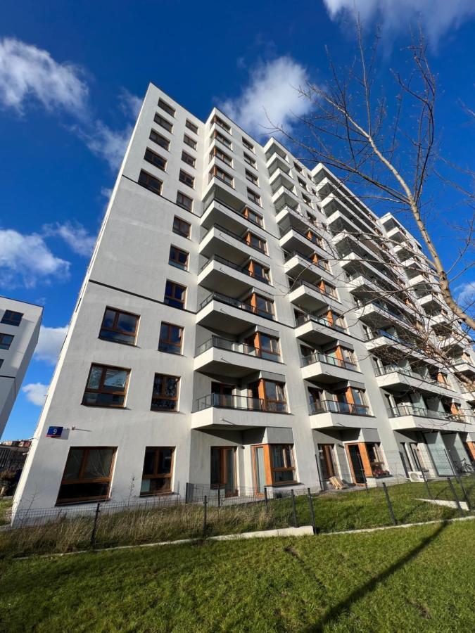 Apartament 26 Metro Apartment *