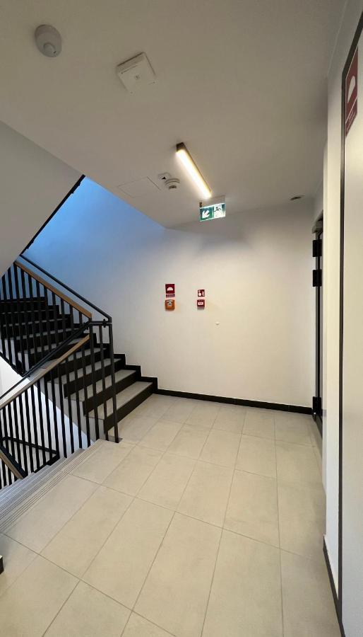 Apartament 26 Metro Apartment *
